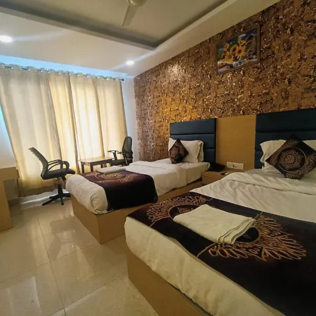 Hotel Grand Suites By D'Capitol Near Delhi Airport New Delhi Exterior photo