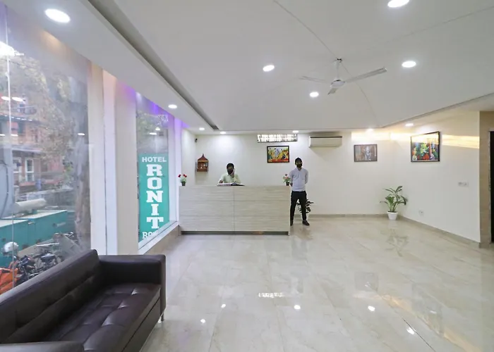 Hotel Grand Suites By D\'Capitol Near Igi Airport