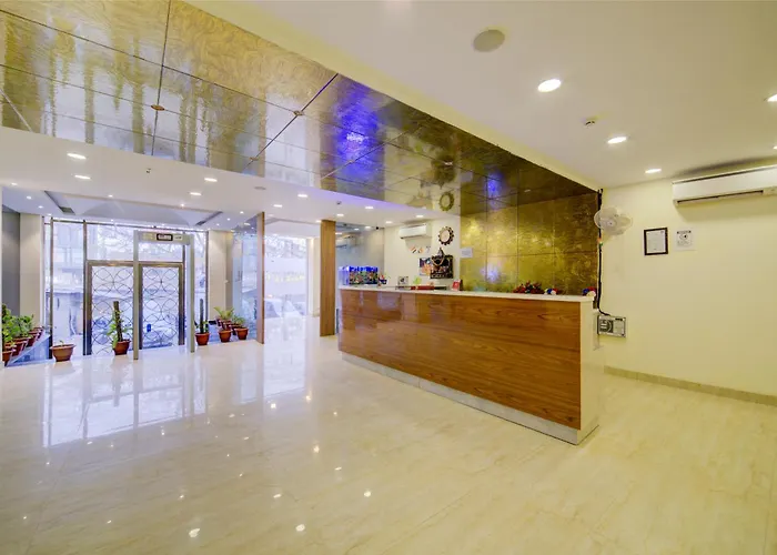 Hotel Grand Suites By D\'Capitol Near Igi Airport