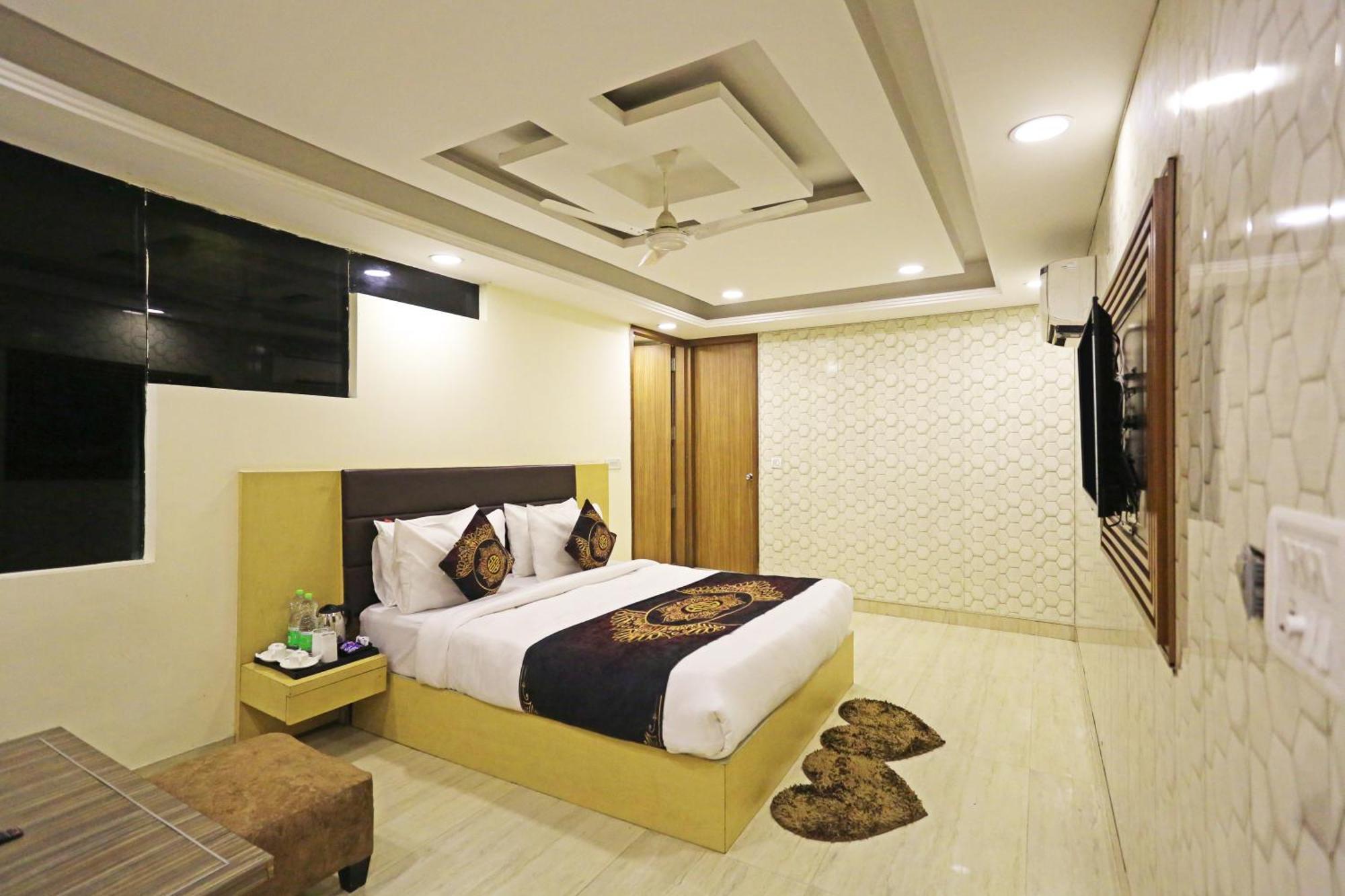 Grand By D'capitol Near Igi Airport New Delhi